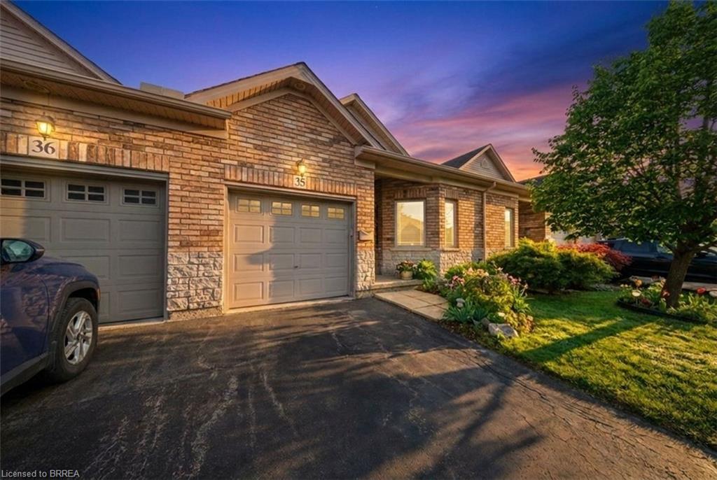 10-cobblestone-drive-paris-ontario-40825788