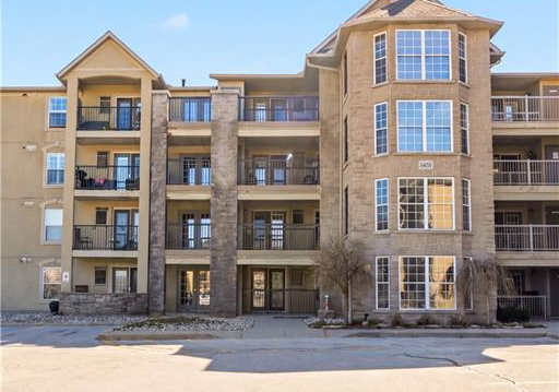 1451-walkers-line-burlington-ontario-40825791