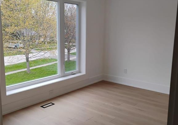 288-oakwood-crescent-oakville-ontario-40825850