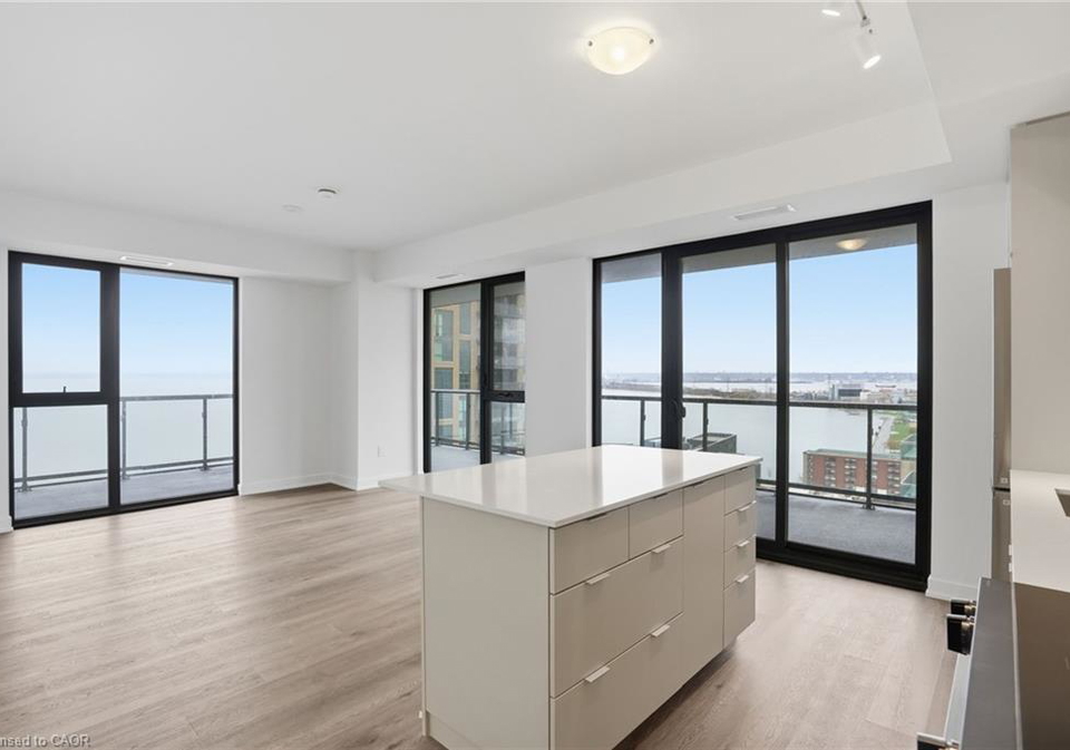 2075-lakeshore-road-burlington-ontario-40825866