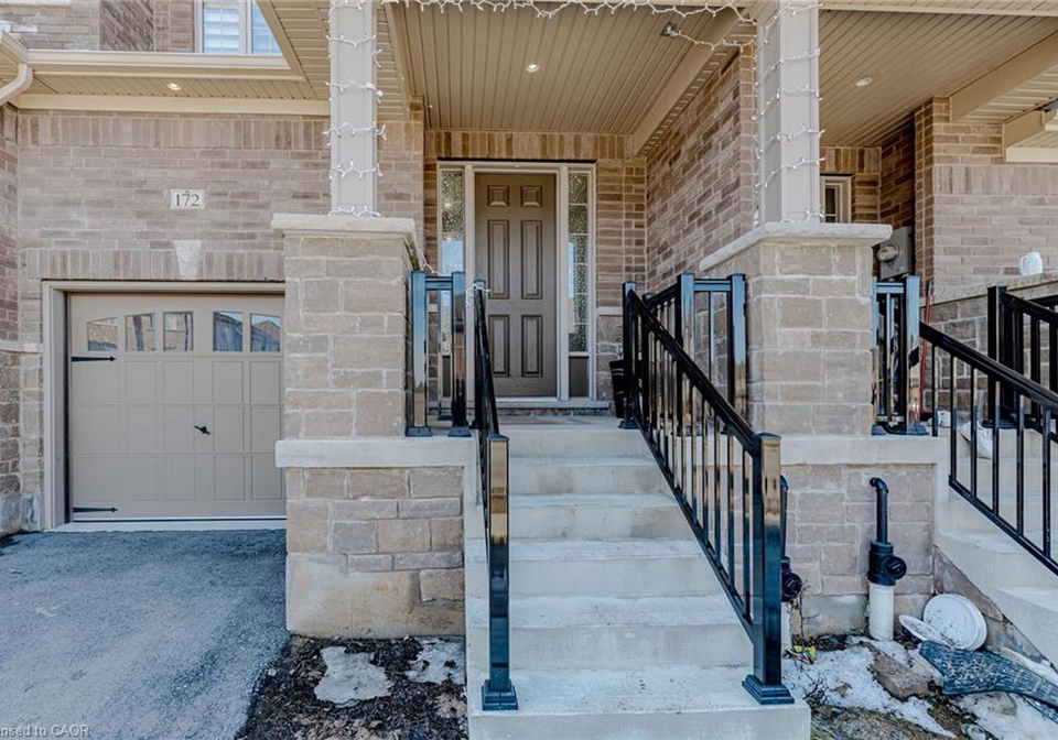 172-beckview-drive-kitchener-ontario-40825879
