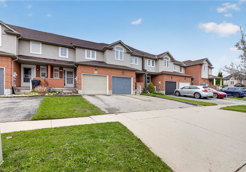 12-ferncliffe-street-cambridge-ontario-40825899