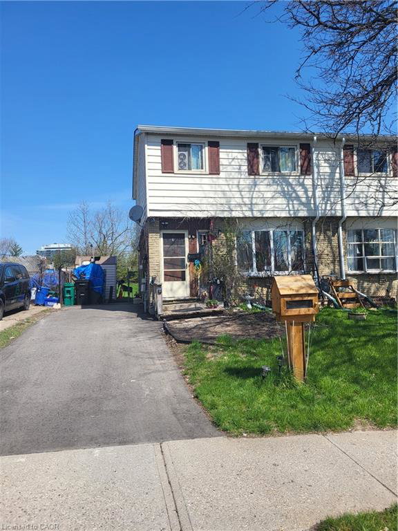 72-timberlane-crescent-kitchener-ontario-40825915