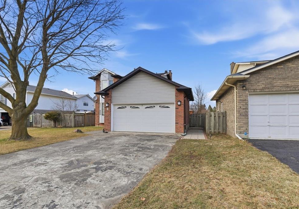 9-holm-street-cambridge-ontario-40825932