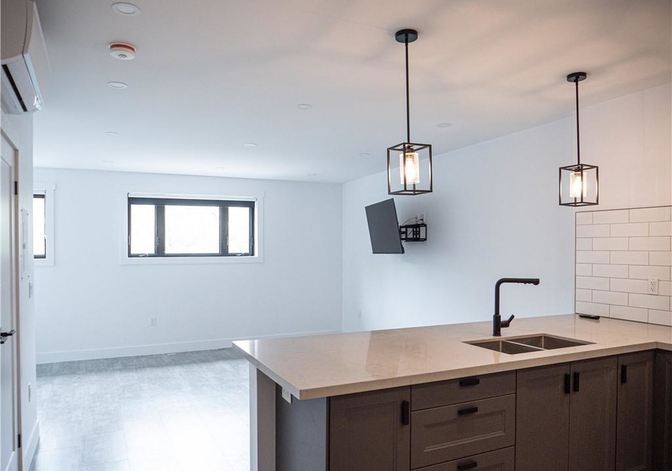 284-james-street-n-hamilton-ontario-40825953