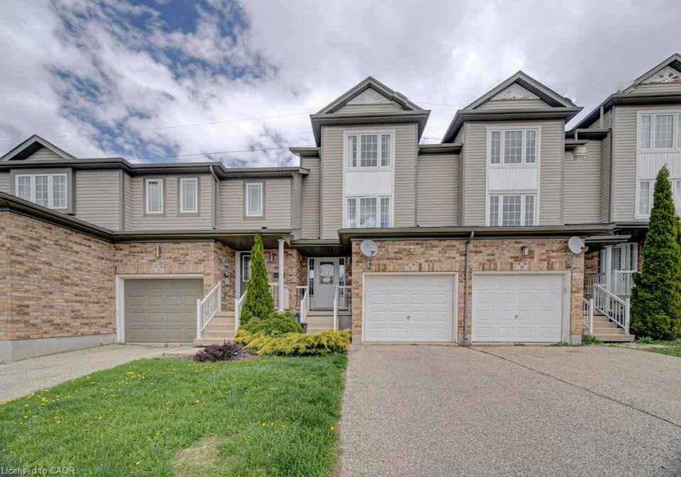 7-red-clover-crescent-kitchener-ontario-40826045