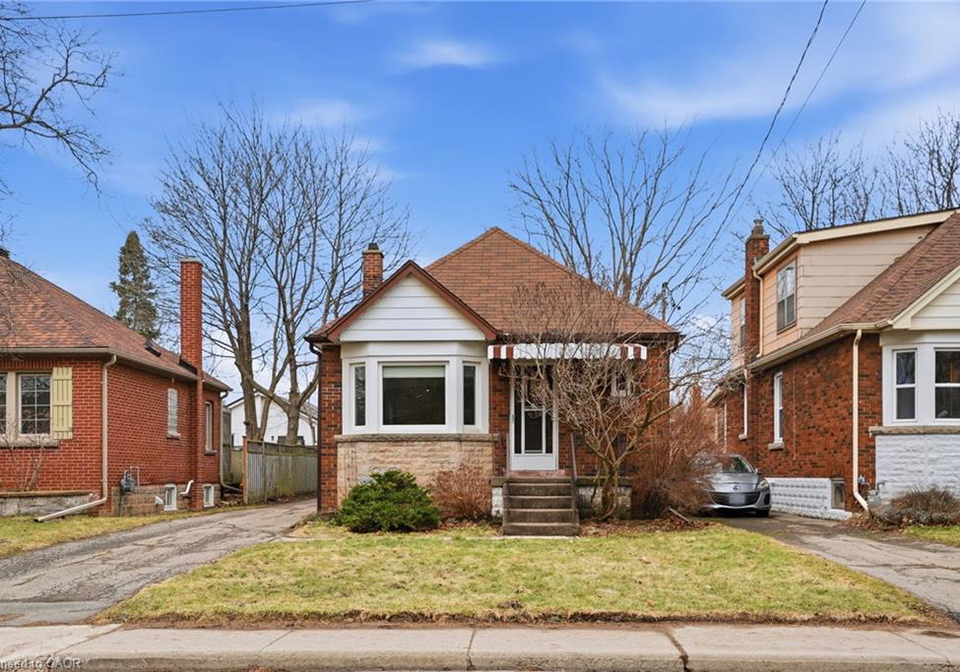 105-longwood-road-n-hamilton-ontario-40826065