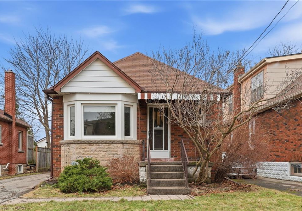 105-longwood-road-n-hamilton-ontario-40826065