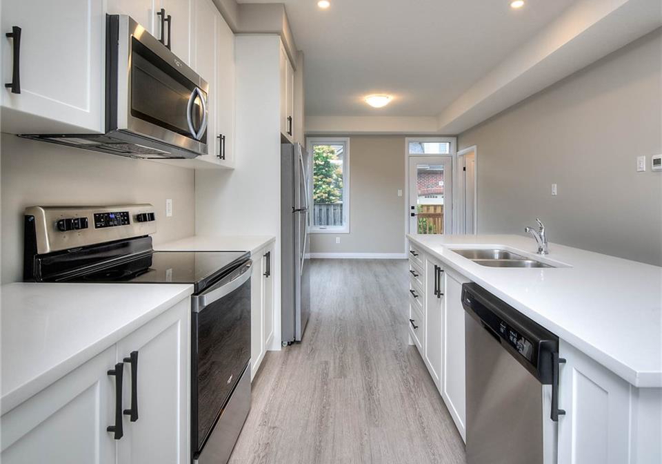 689-myers-road-cambridge-ontario-40826074