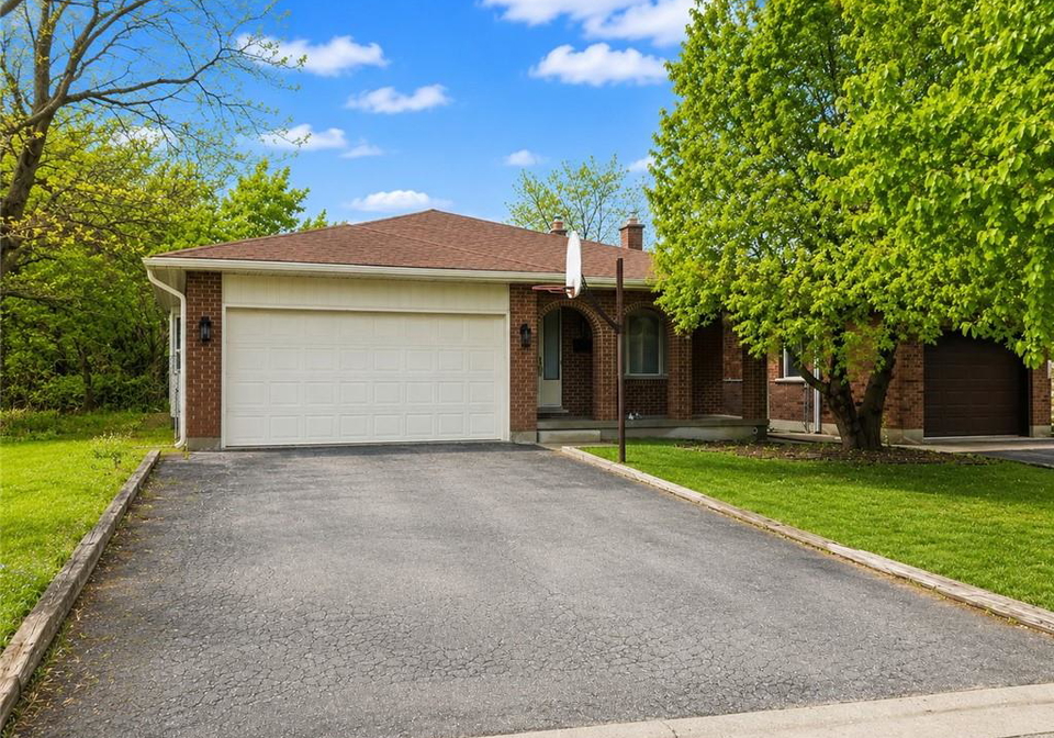 67-durham-street-kitchener-ontario-40826100