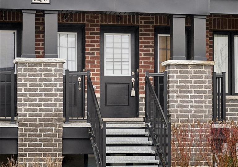 160-rochefort-street-kitchener-ontario-40826140