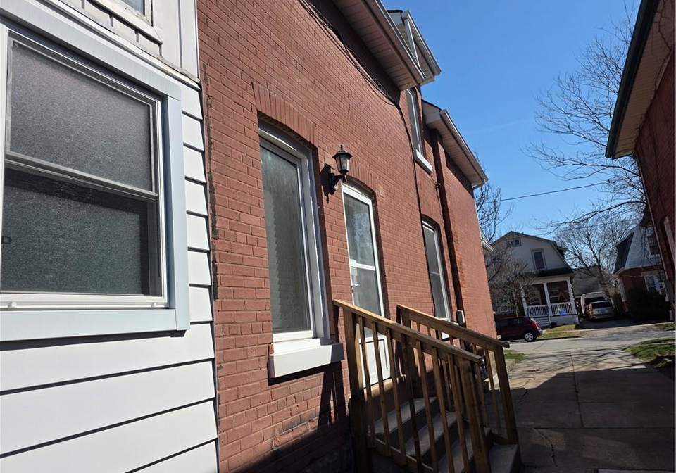 182-marlborough-street-brantford-ontario-40826142