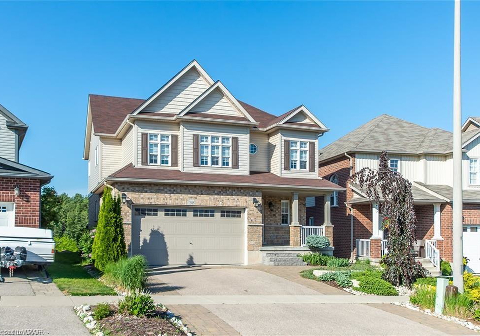 38-parkvale-drive-kitchener-ontario-40826157