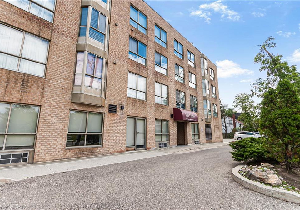 249-major-mackenzie-drive-e-richmond-hill-ontario-40826161