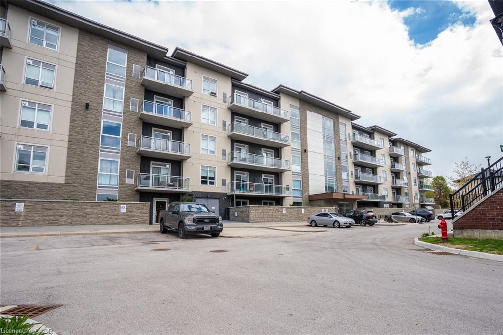 16-markle-crescent-ancaster-ontario-40826177