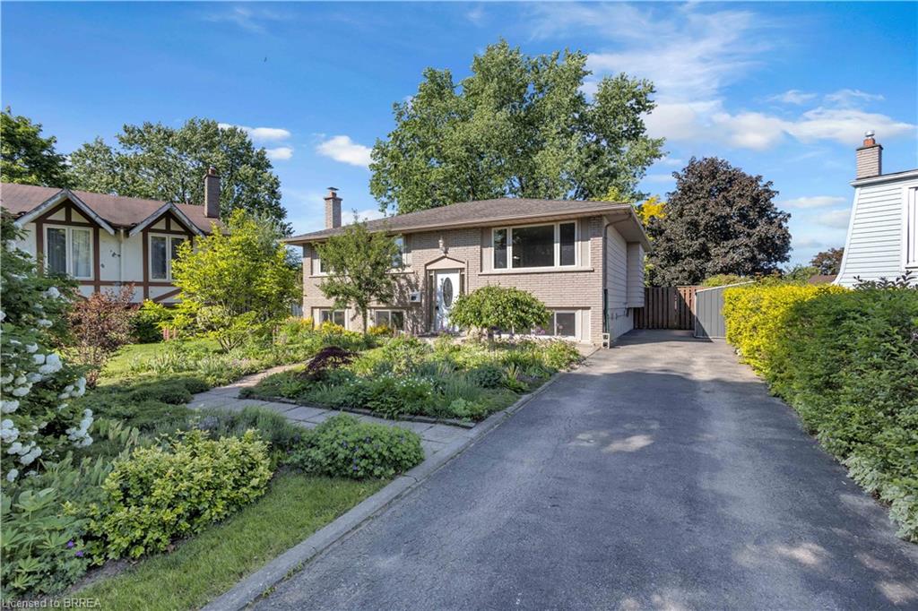 6-mitchell-court-brantford-ontario-40826191