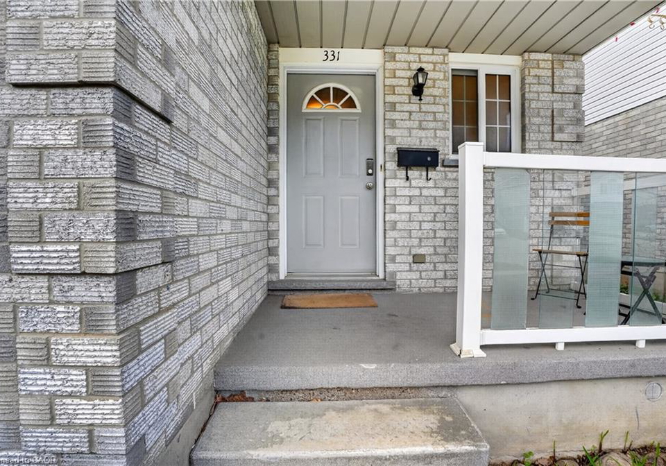 331-keewatin-avenue-kitchener-ontario-40826205