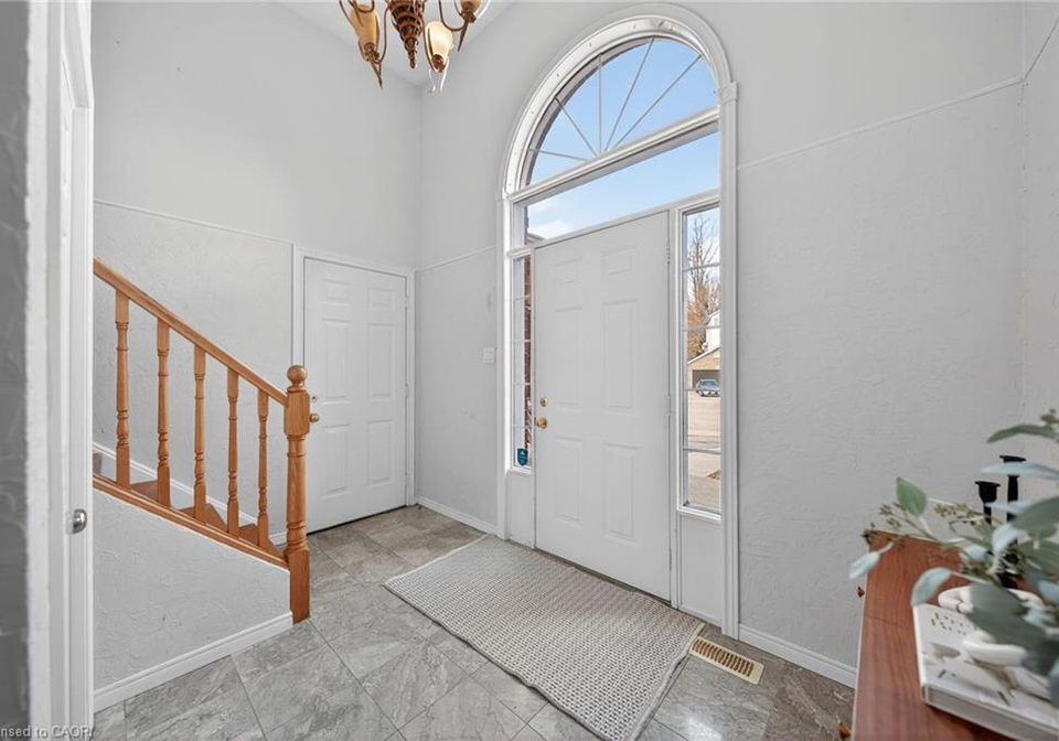 24-stanmore-avenue-kitchener-ontario-40826247