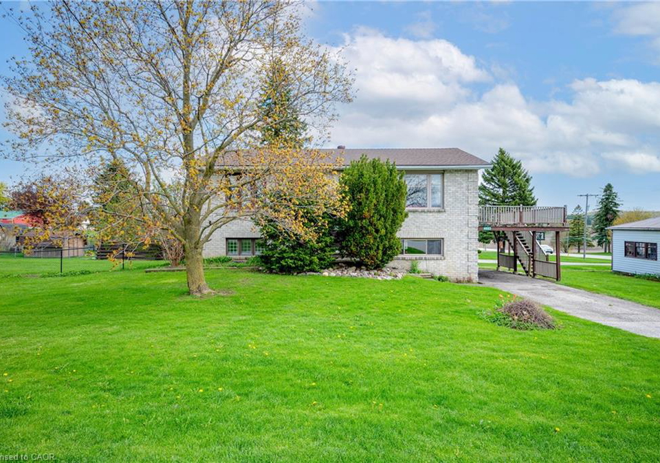 4683-road-107-stratford-ontario-40826250