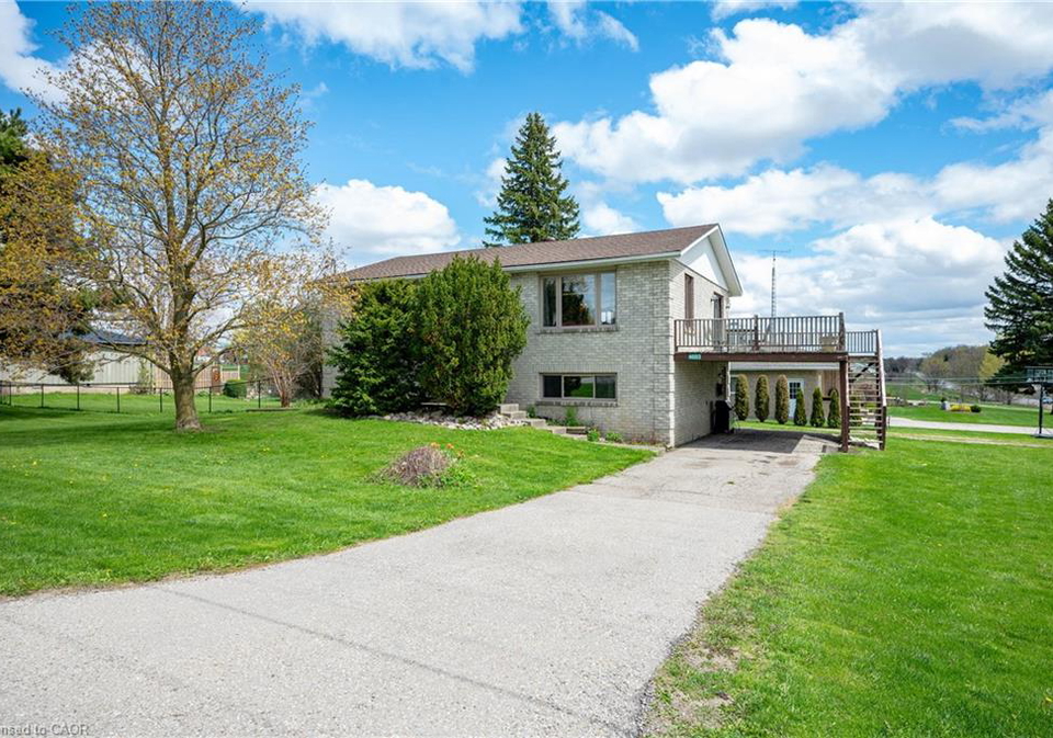 4683-road-107-stratford-ontario-40826250