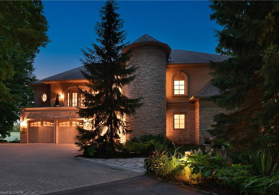 1270-1-side-road-burlington-ontario-40826259