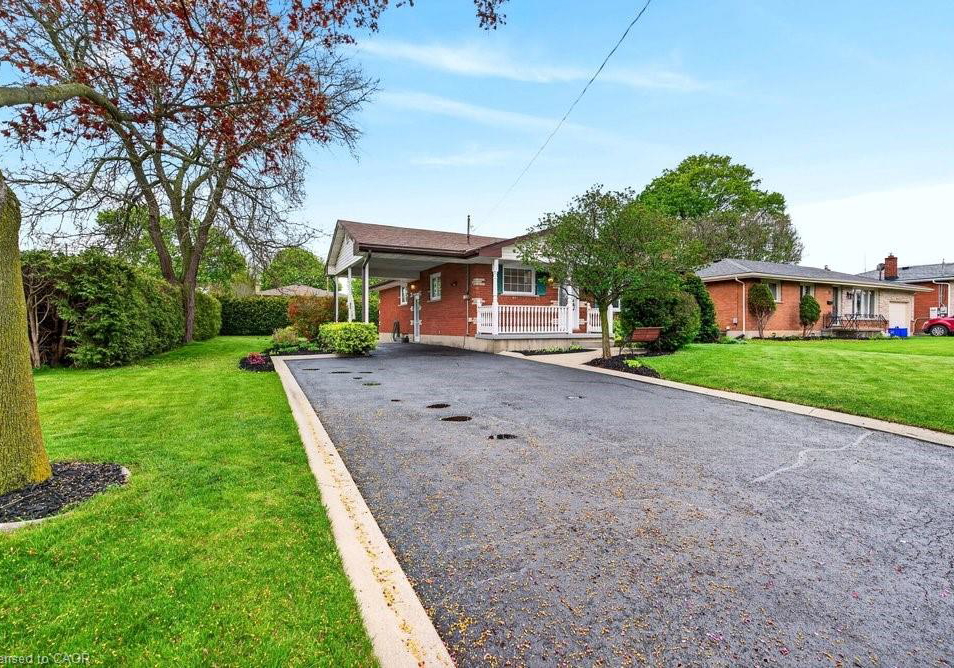 93-varadi-avenue-brantford-ontario-40826263