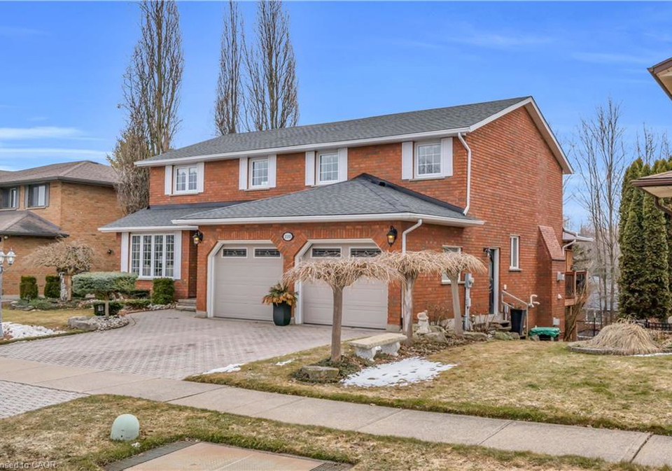228-michener-crescent-kitchener-ontario-40826274