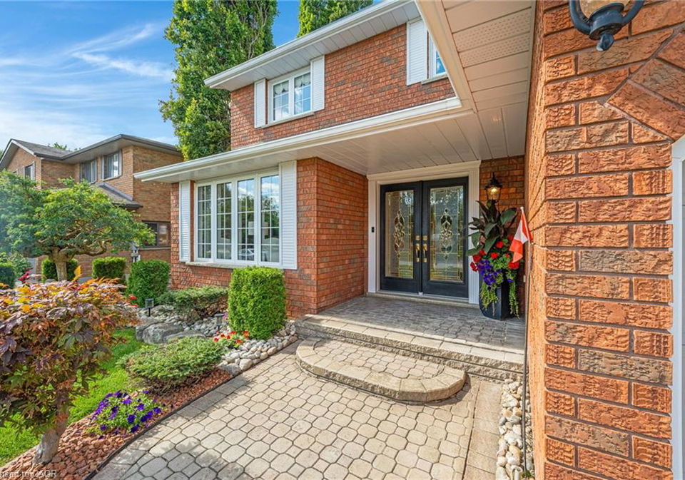 228-michener-crescent-kitchener-ontario-40826274