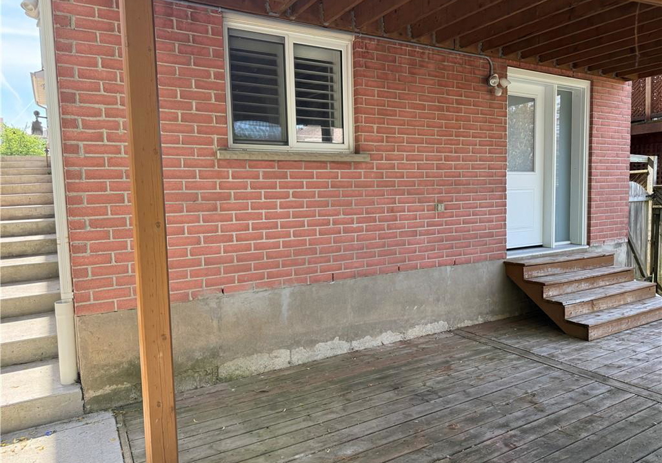 67-hollyridge-crescent-kitchener-ontario-40826324