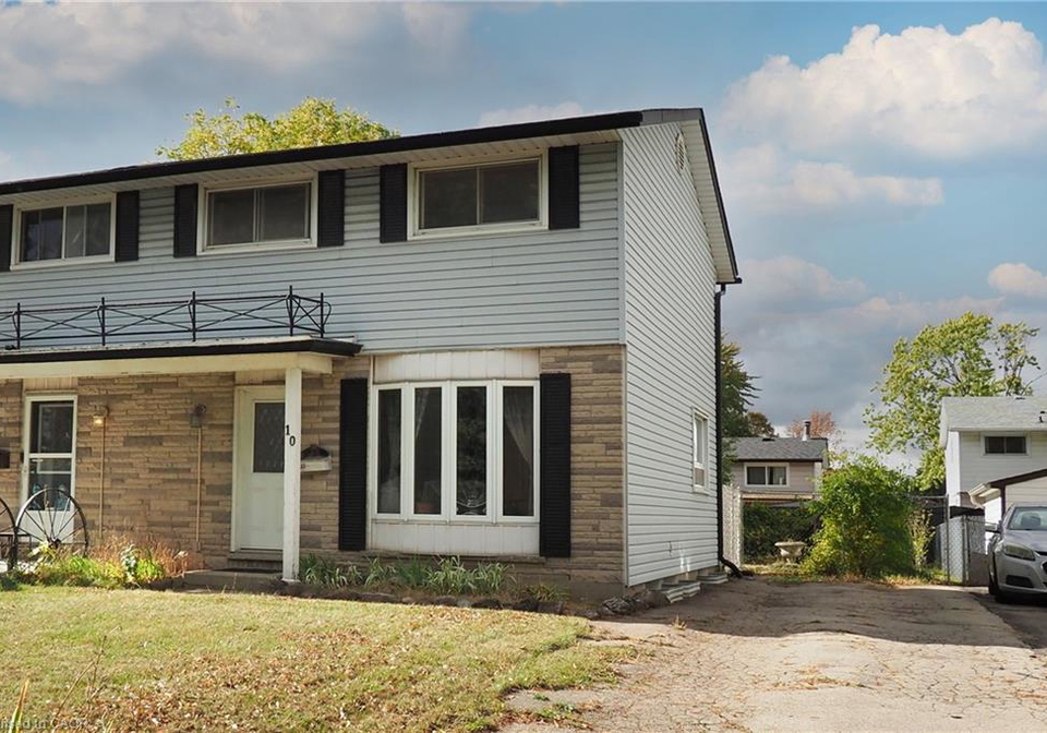 10-balfour-crescent-kitchener-ontario-40826327