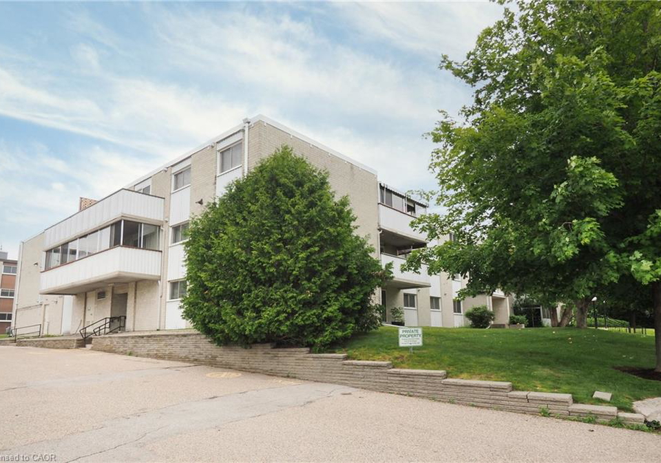 6-walton-avenue-kitchener-ontario-40826331