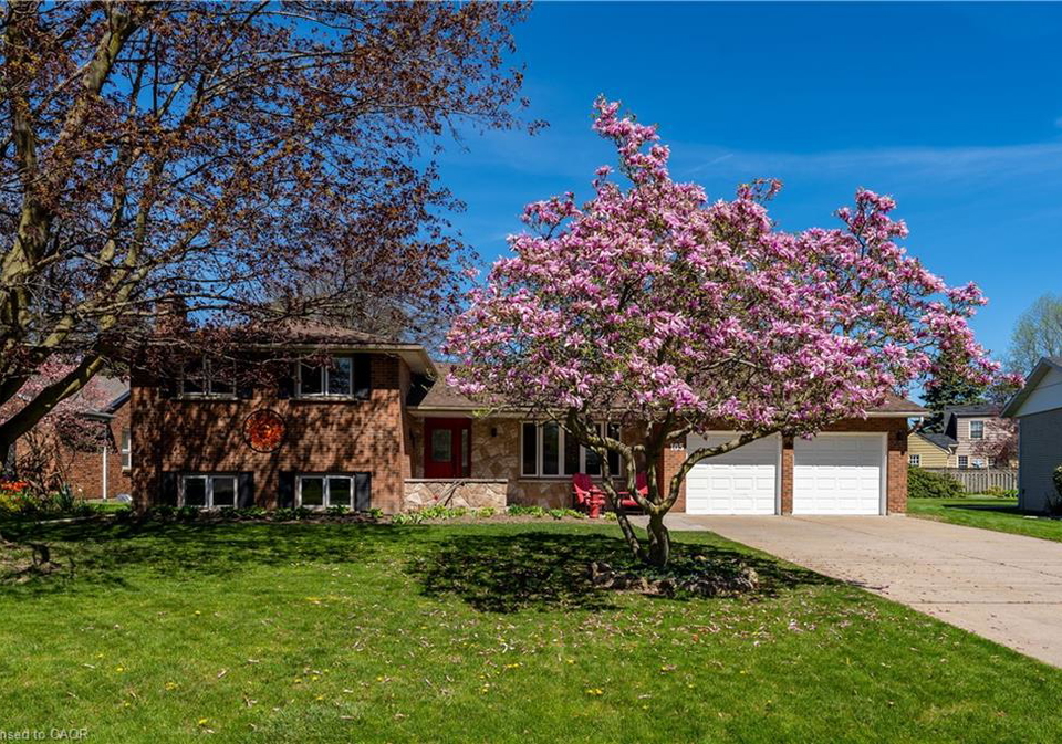 105-daleview-drive-fonthill-ontario-40826336