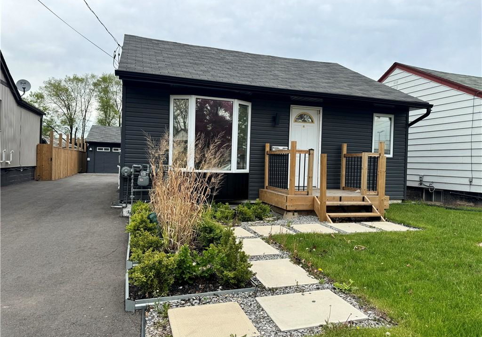 43-mahony-avenue-hamilton-ontario-40826348