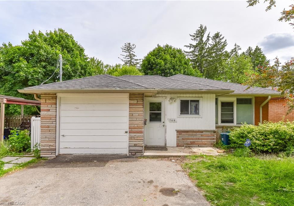 166-elgin-crescent-waterloo-ontario-40826354