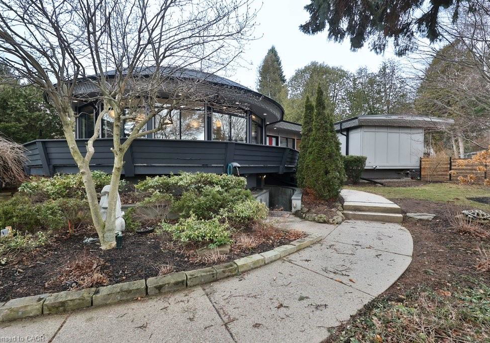 1352-nocturne-court-mississauga-ontario-40826357