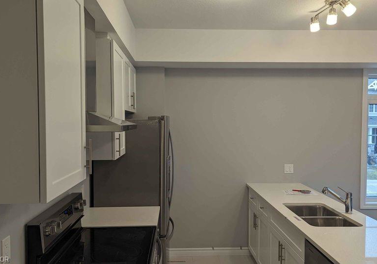 4-oat-lane-kitchener-ontario-40826360