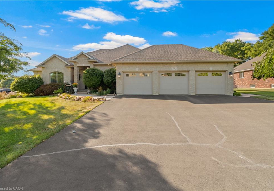 21-farrow-road-brantford-ontario-40826361