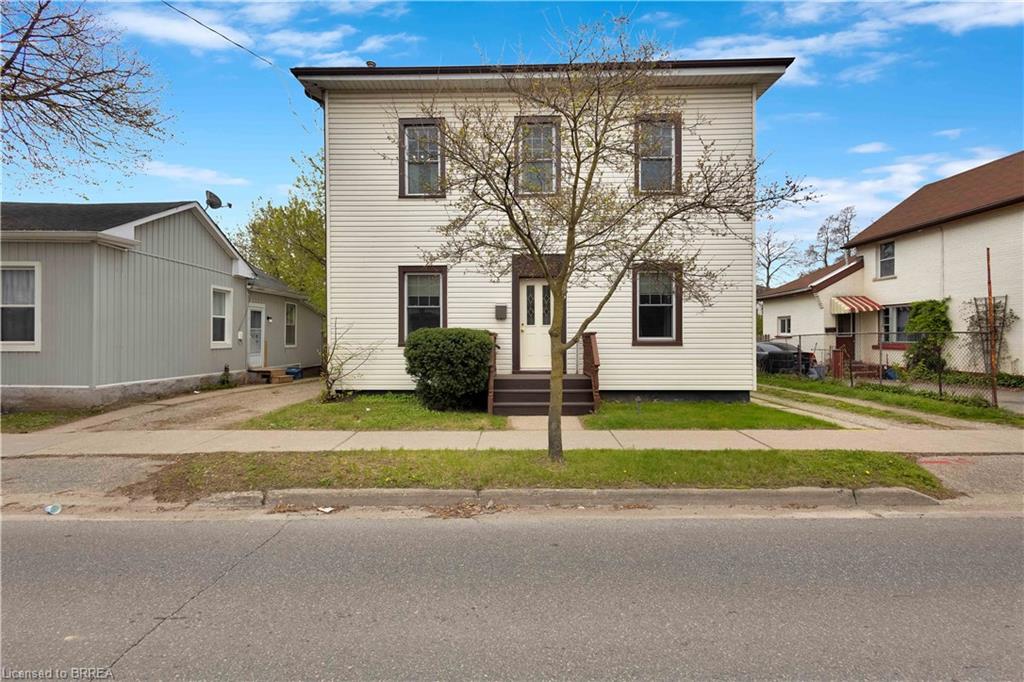 303-dalhousie-street-brantford-ontario-40826376