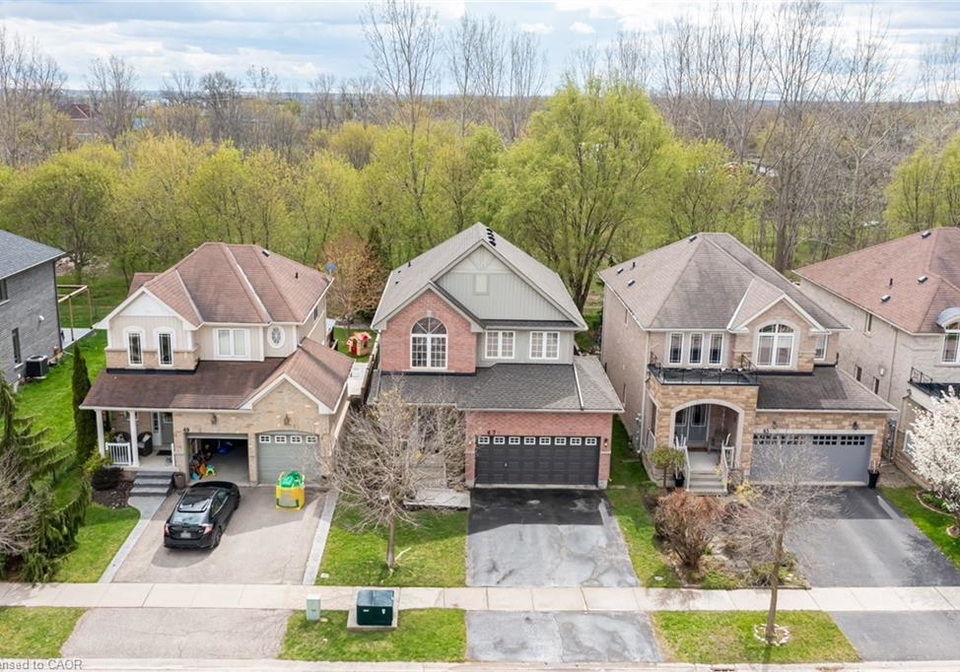 47-barrett-avenue-brantford-ontario-40826380