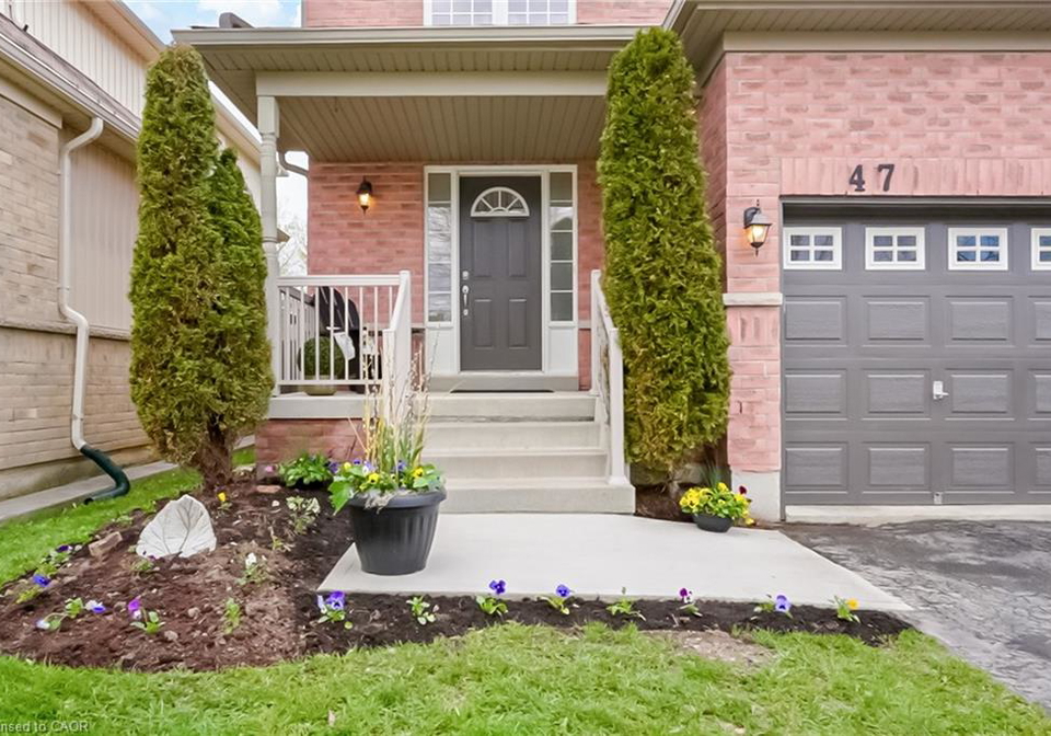 47-barrett-avenue-brantford-ontario-40826380