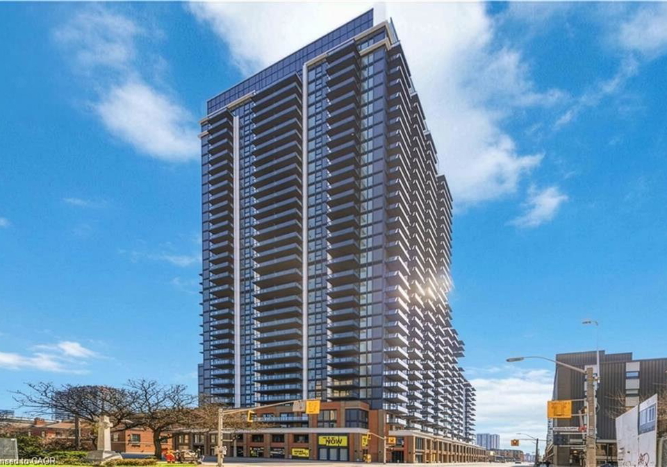 75-james-street-s-hamilton-ontario-40826383