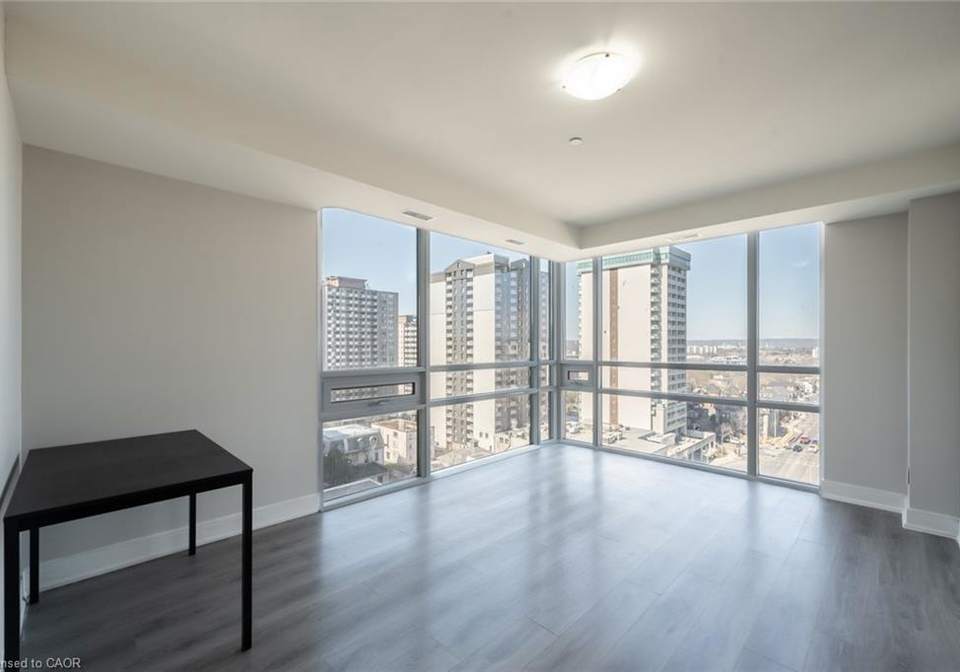 150-main-street-w-hamilton-ontario-40826405