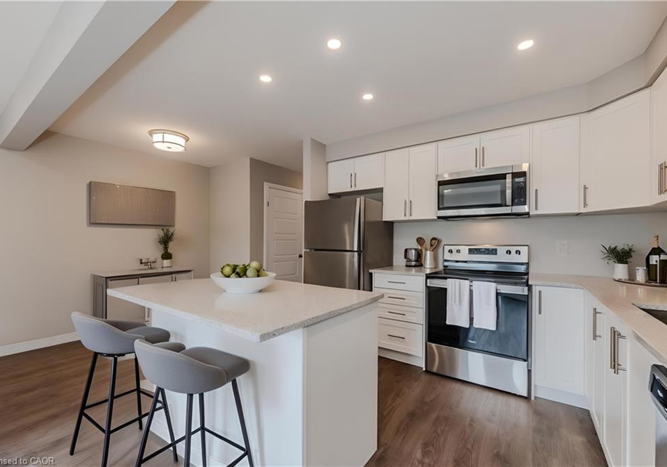 86-erbsville-court-waterloo-ontario-40826408