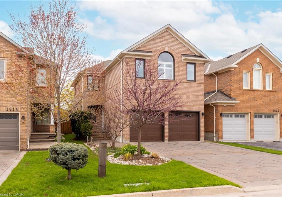 1818-bridlington-court-mississauga-ontario-40826409