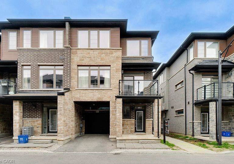 30-times-square-boulevard-stoney-creek-ontario-40826412