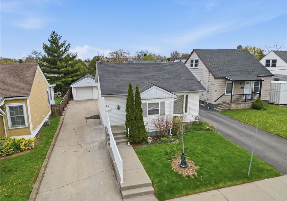 44-selkirk-avenue-hamilton-ontario-40826415