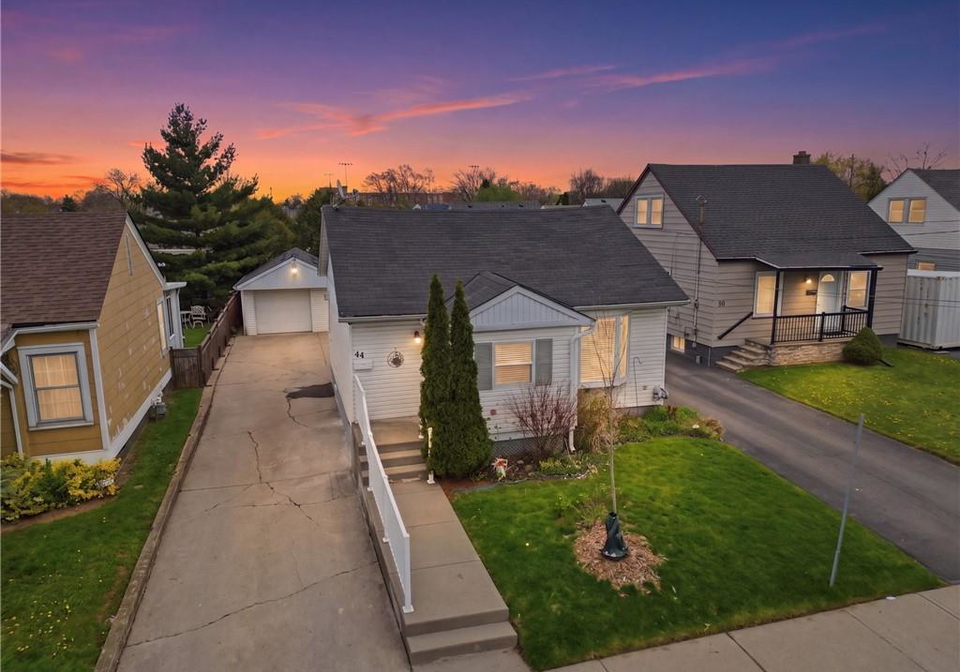 44-selkirk-avenue-hamilton-ontario-40826415