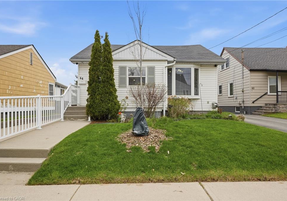 44-selkirk-avenue-hamilton-ontario-40826415