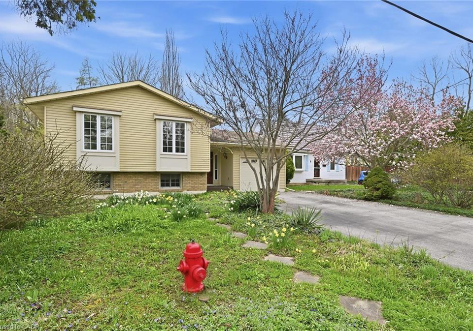 8-sullivans-lane-dundas-ontario-40826417