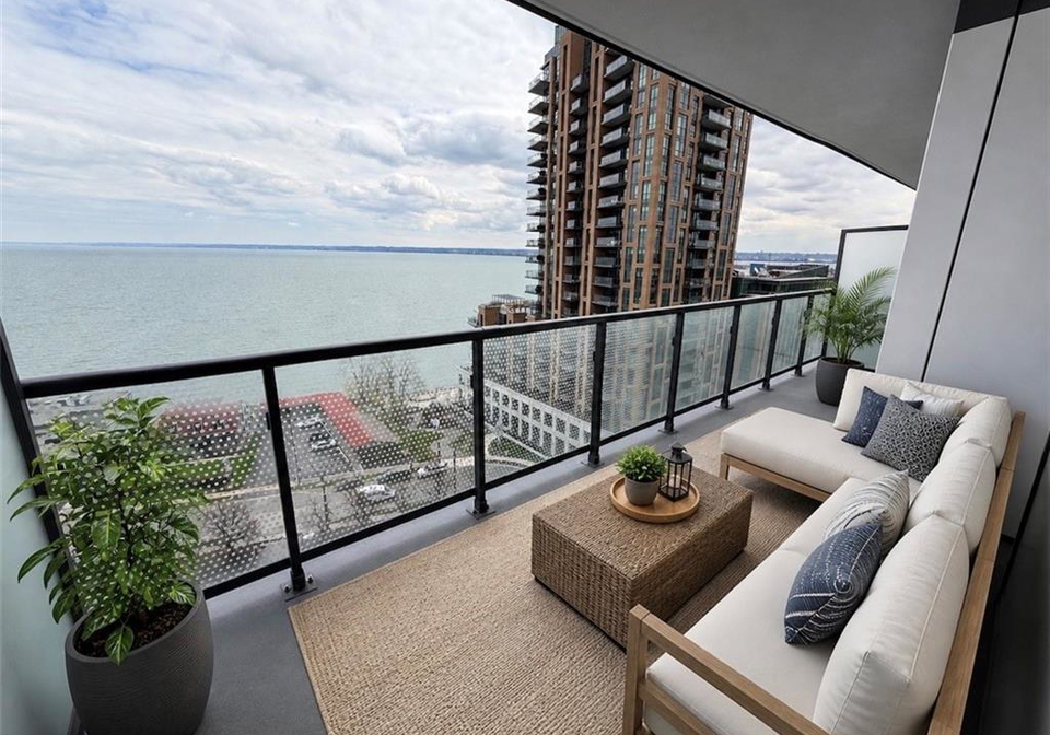 2075-lakeshore-road-burlington-ontario-40826436